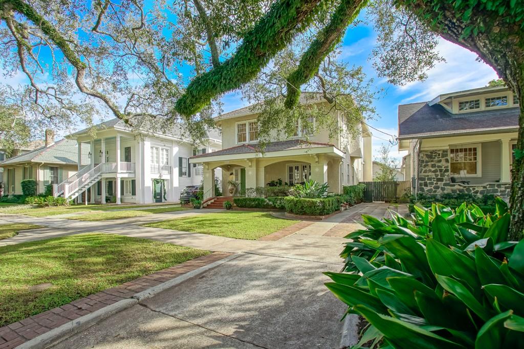 2239 State Street New Orleans LA 70118